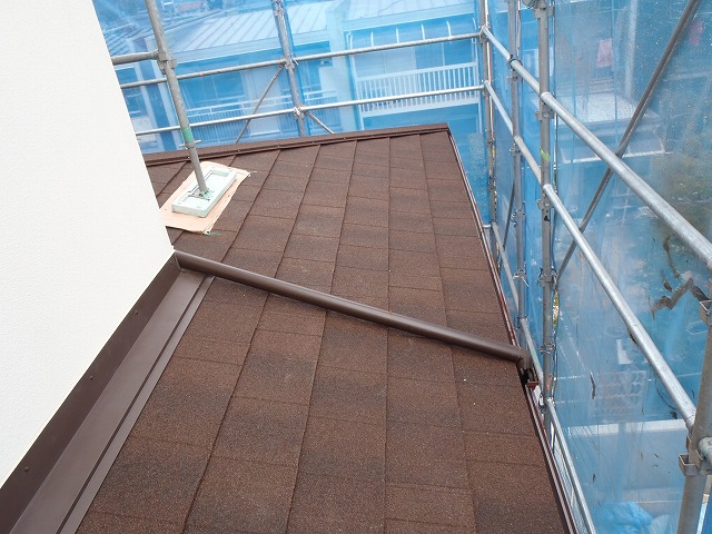 屋根カバー工事も弊社におまかせ